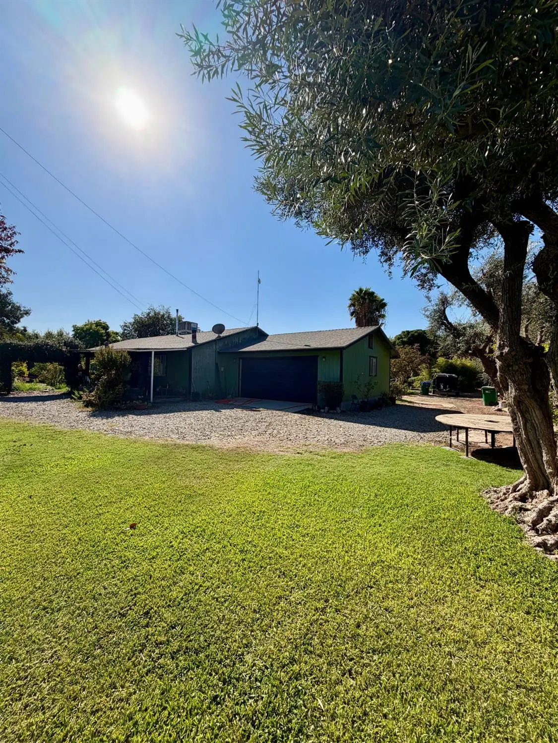 931 E List Ave, Exeter, CA 93221 - #1