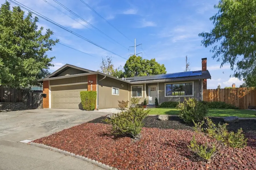 1804 Glacier Court, Martinez, CA 94553 - #2