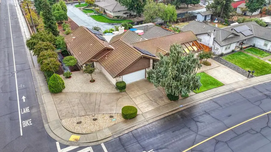 1706 Sanchez Way, Escalon, CA 95320 - #3