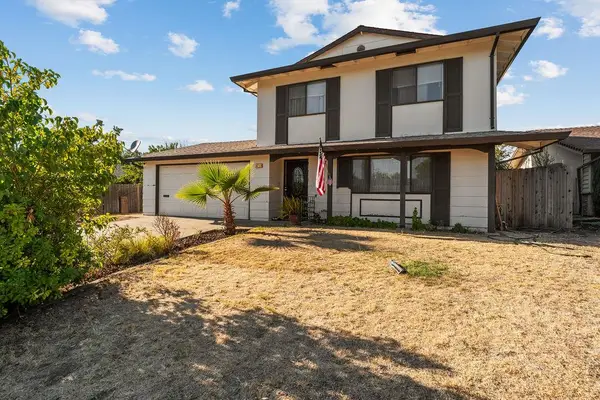 4713 Moorpark Way, Sacramento, CA 95842