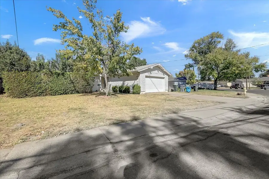 529 Main Street, Yuba City, CA 95991 - #2