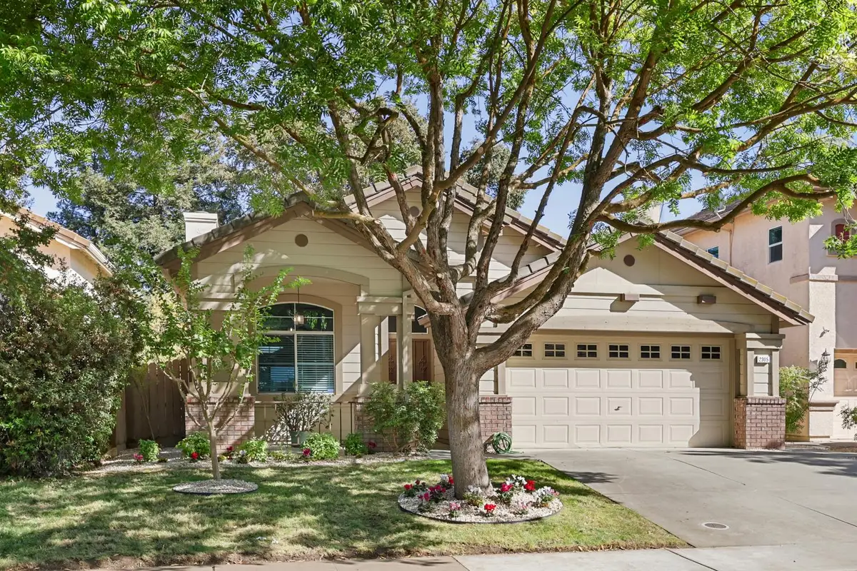 2305 Dinwiddie Way, Elk Grove, CA 95758 - #1