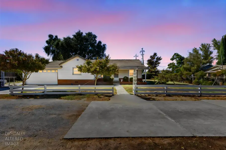 1346 E Gum Avenue, Woodland, CA 95776 - #2