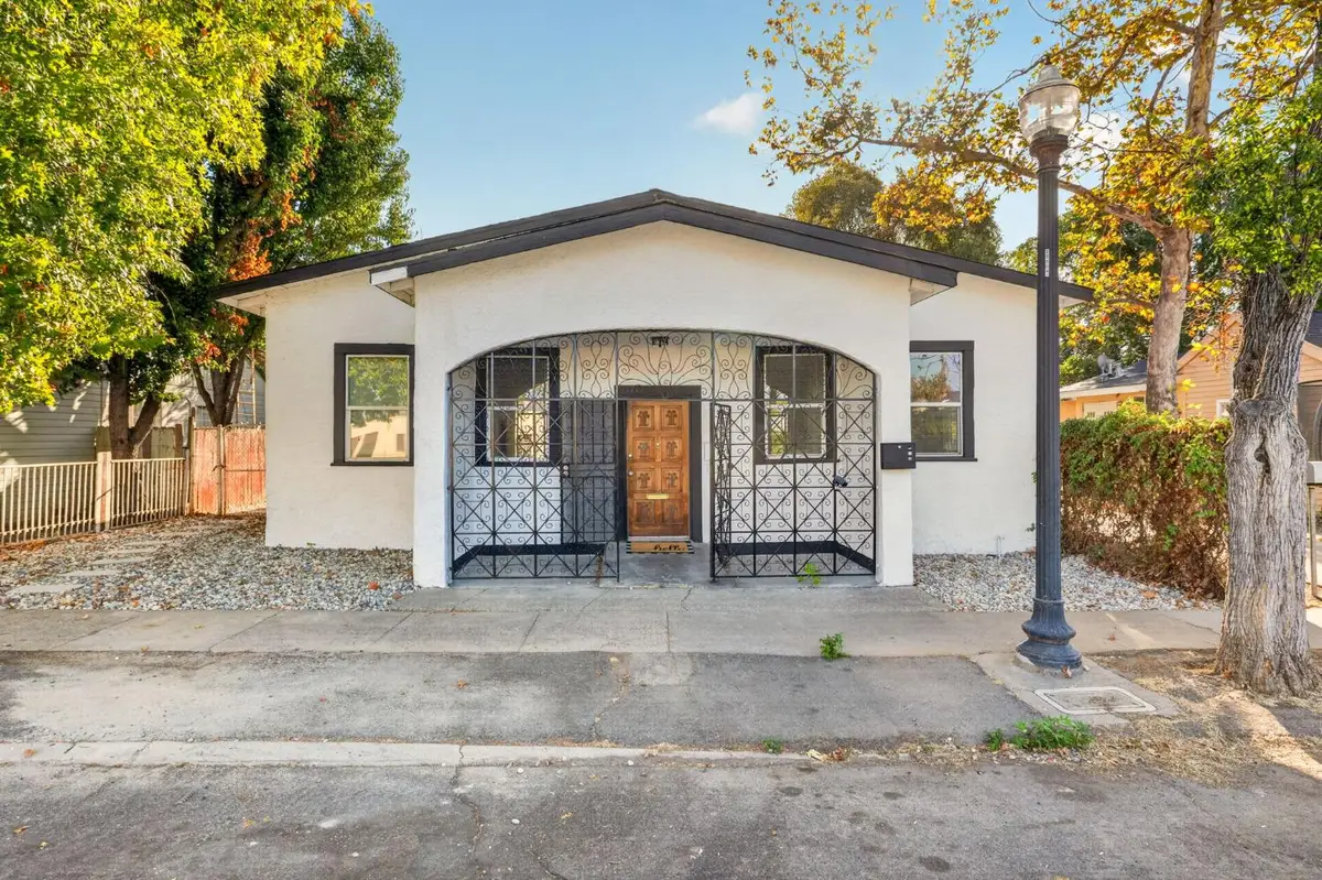 2354 Oakmont Street, Sacramento, CA 95815 - #1