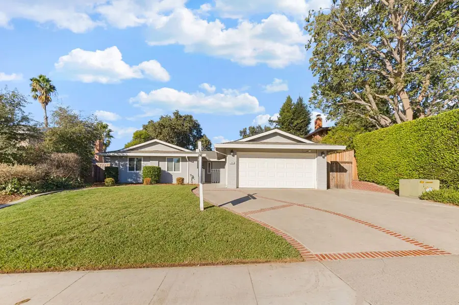 4921 Hillridge Way, Fair Oaks, CA 95628 - #3