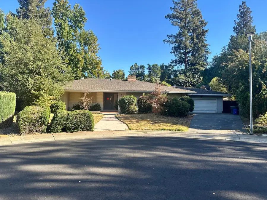 5068 Keane Drive, Carmichael, CA 95608 - #2