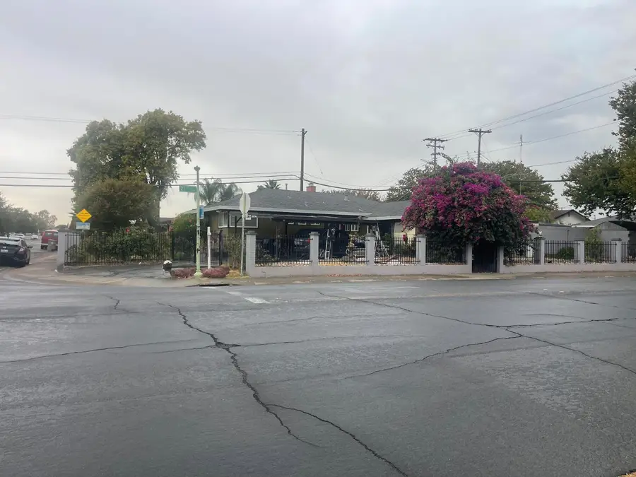 7280 21st Street, Sacramento, CA 95822 - #3