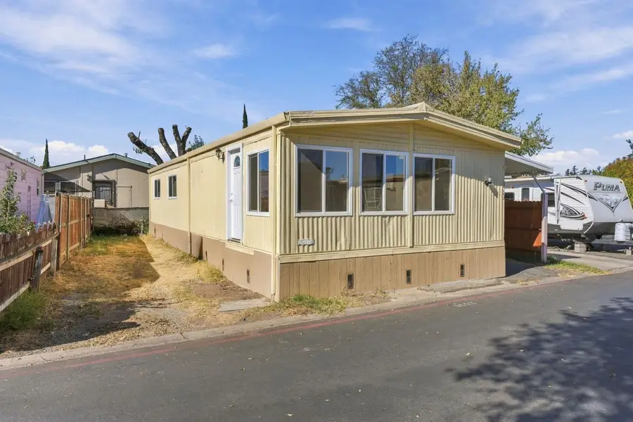 3523 Mobile Way, Sacramento, CA 95834 - #3
