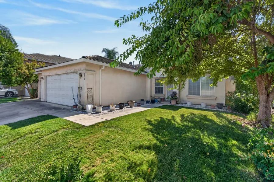 932 Lake Park Avenue, Galt, CA 95632 - #3