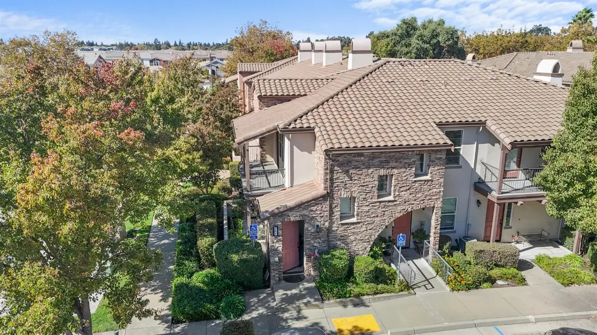 410 Regatta Lane #202, West Sacramento, CA 95605 - #1