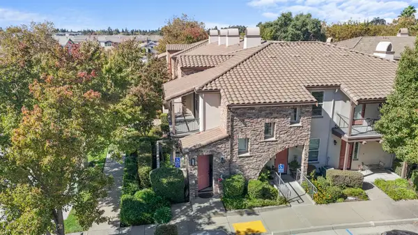 410 Regatta Lane #202, West Sacramento, CA 95605