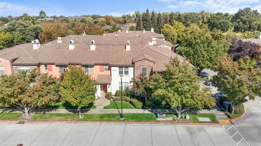 410 Regatta Lane #202, West Sacramento, CA 95605 - #2