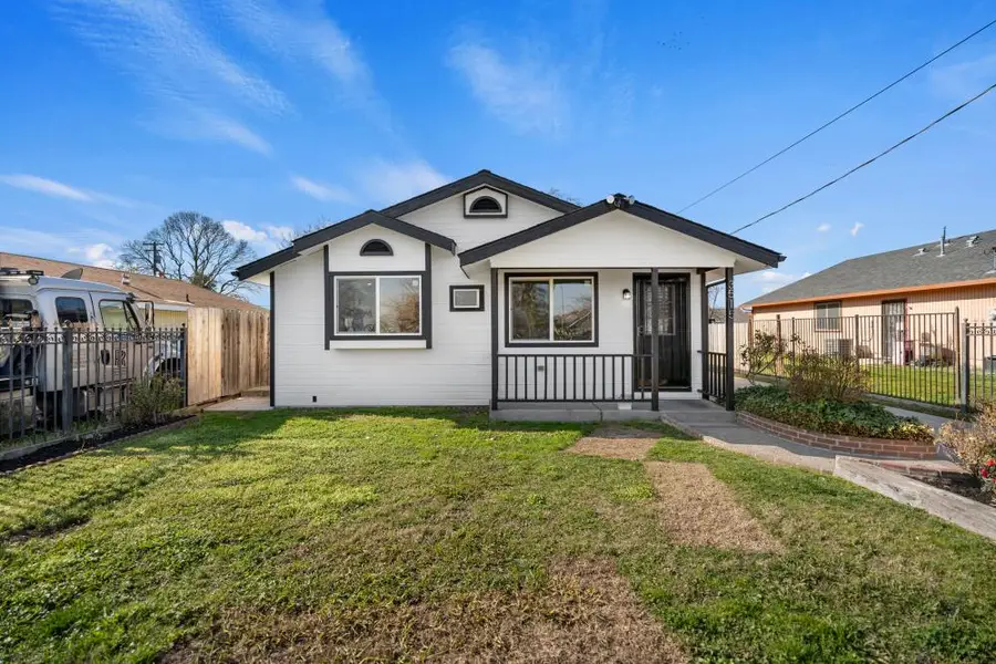 3515 Altos Ave, Sacramento, CA 95838 - #3