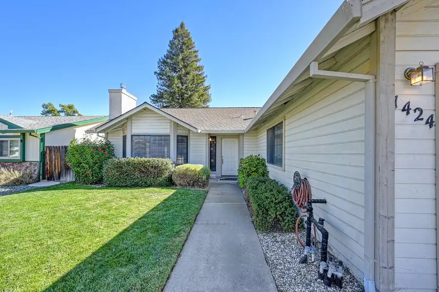 1424 Santa Fe Circle, Roseville, CA 95678 - #2