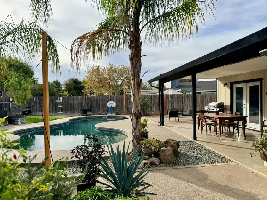 814 Sun Vista Court, Rio Linda, CA 95673 - #3