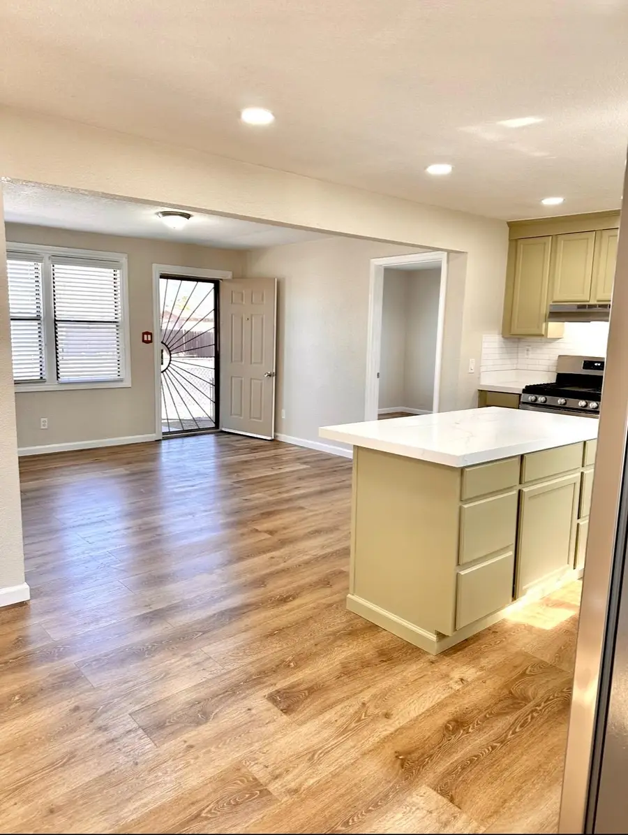420 W North Street, Manteca, CA 95336 - #3