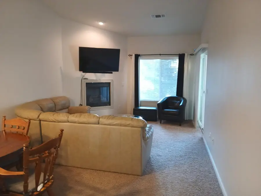 Address Withheld By Seller, Sacramento, CA 95842 - #3