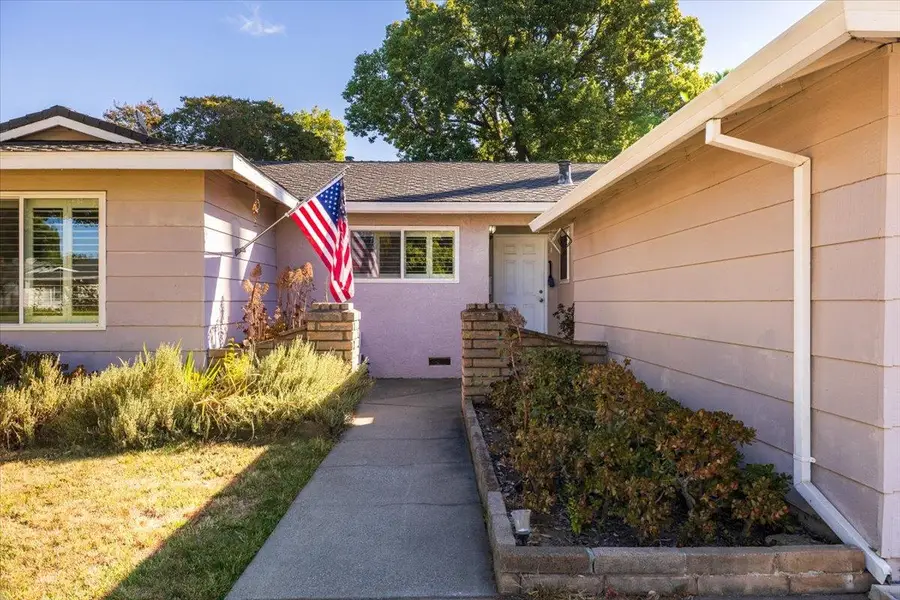 2833 Sarina Court, Sacramento, CA 95826 - #3