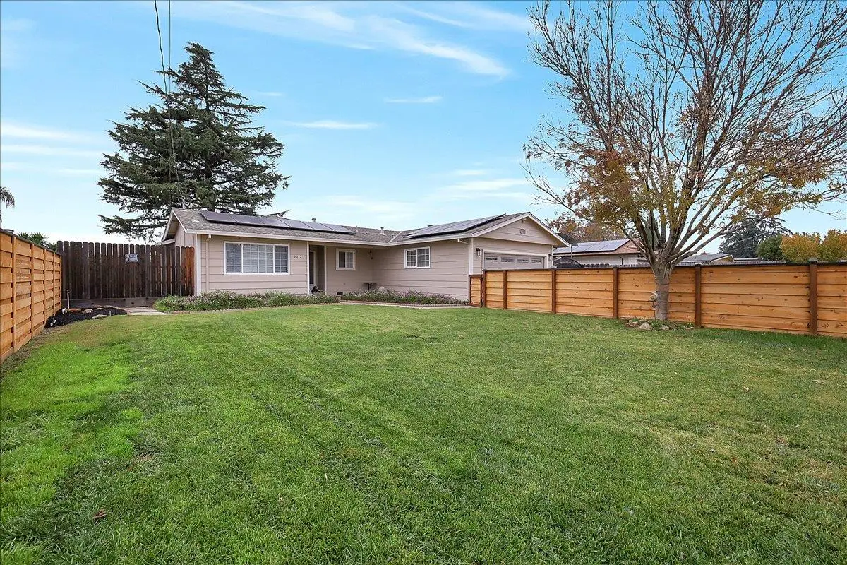 2037 S George Washington, Yuba City, CA 95993 - #1