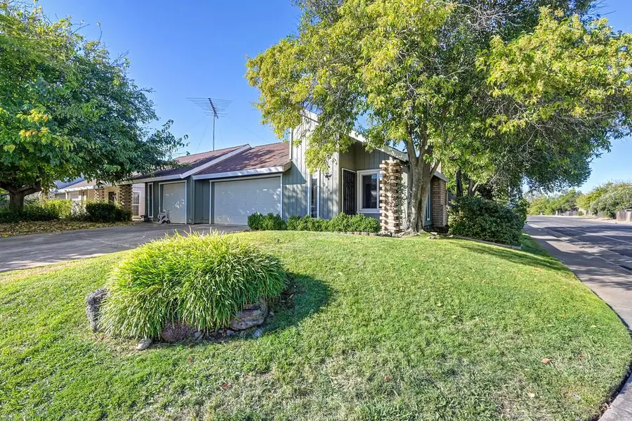 2900 Gwendolyn Way, Rancho Cordova, CA 95670 - #3