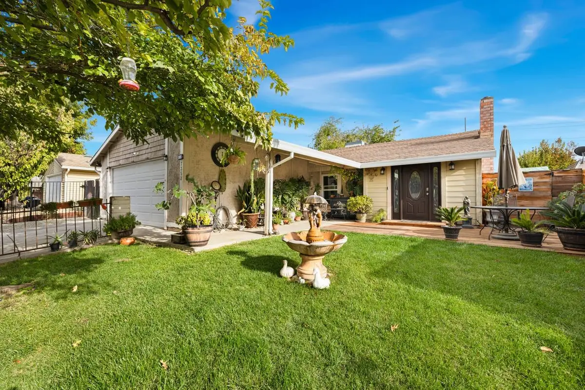 7352 Verdugo Way, Sacramento, CA 95842 - #1