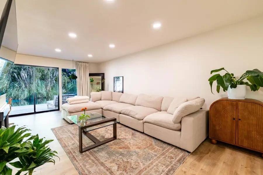 2484 Larkspur Lane #183, Sacramento, CA 95825 - #3