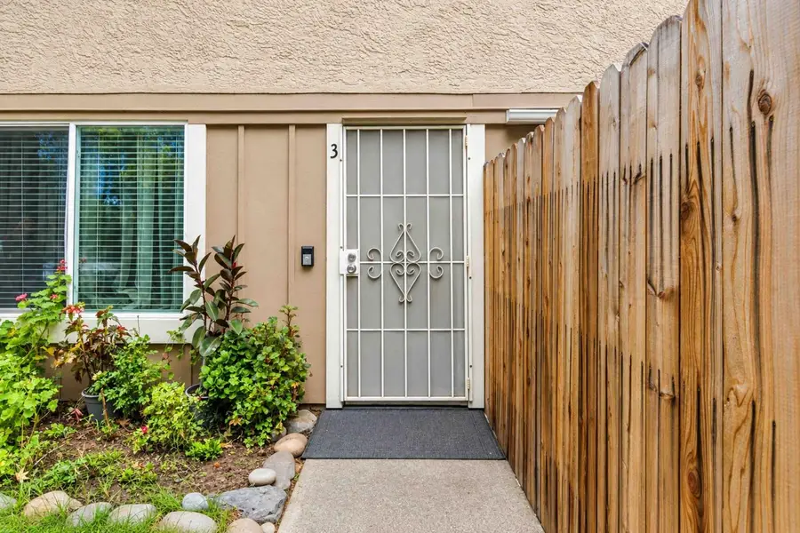 5814 Shadow Creek Drive #3, Sacramento, CA 95841 - #3
