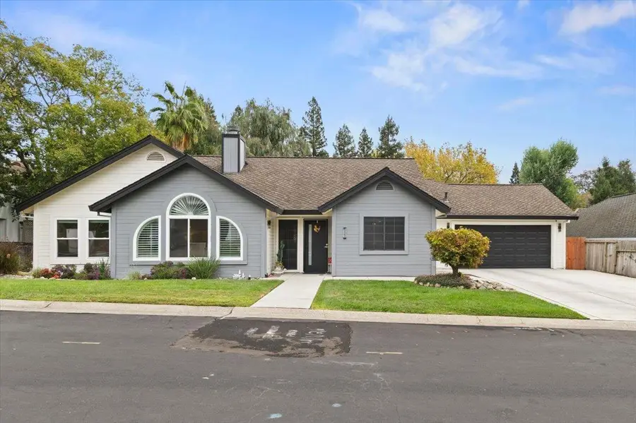 4322 Wendover Court, Fair Oaks, CA 95628 - #3