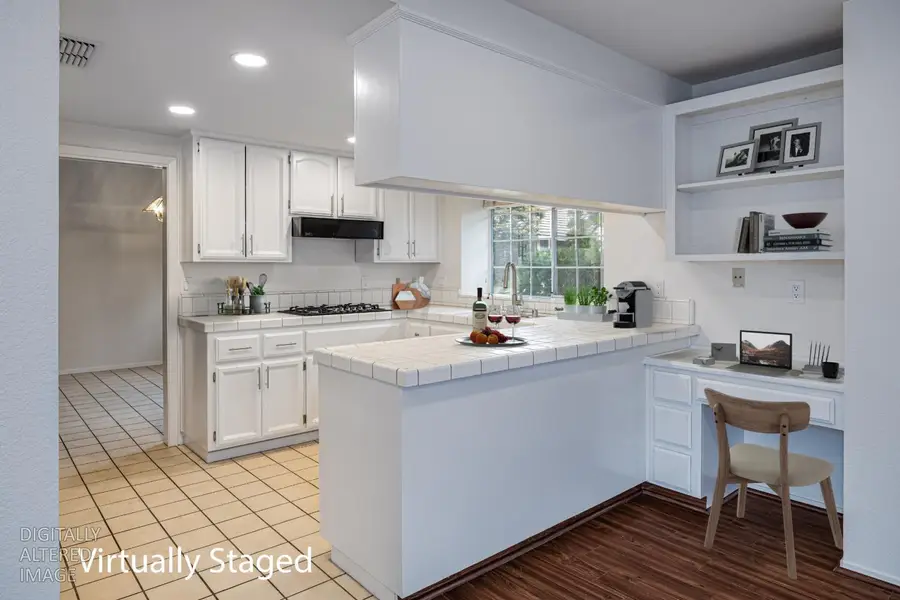 2804 Roxburgh Lane, Sacramento, CA 95864 - #3