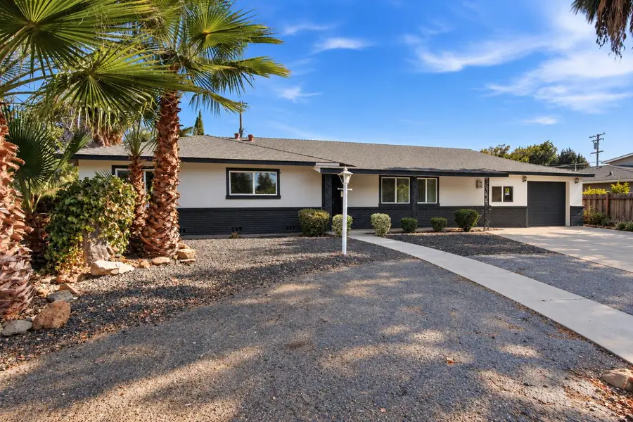 1124 Lakewood Avenue, Modesto, CA 95355 - #2