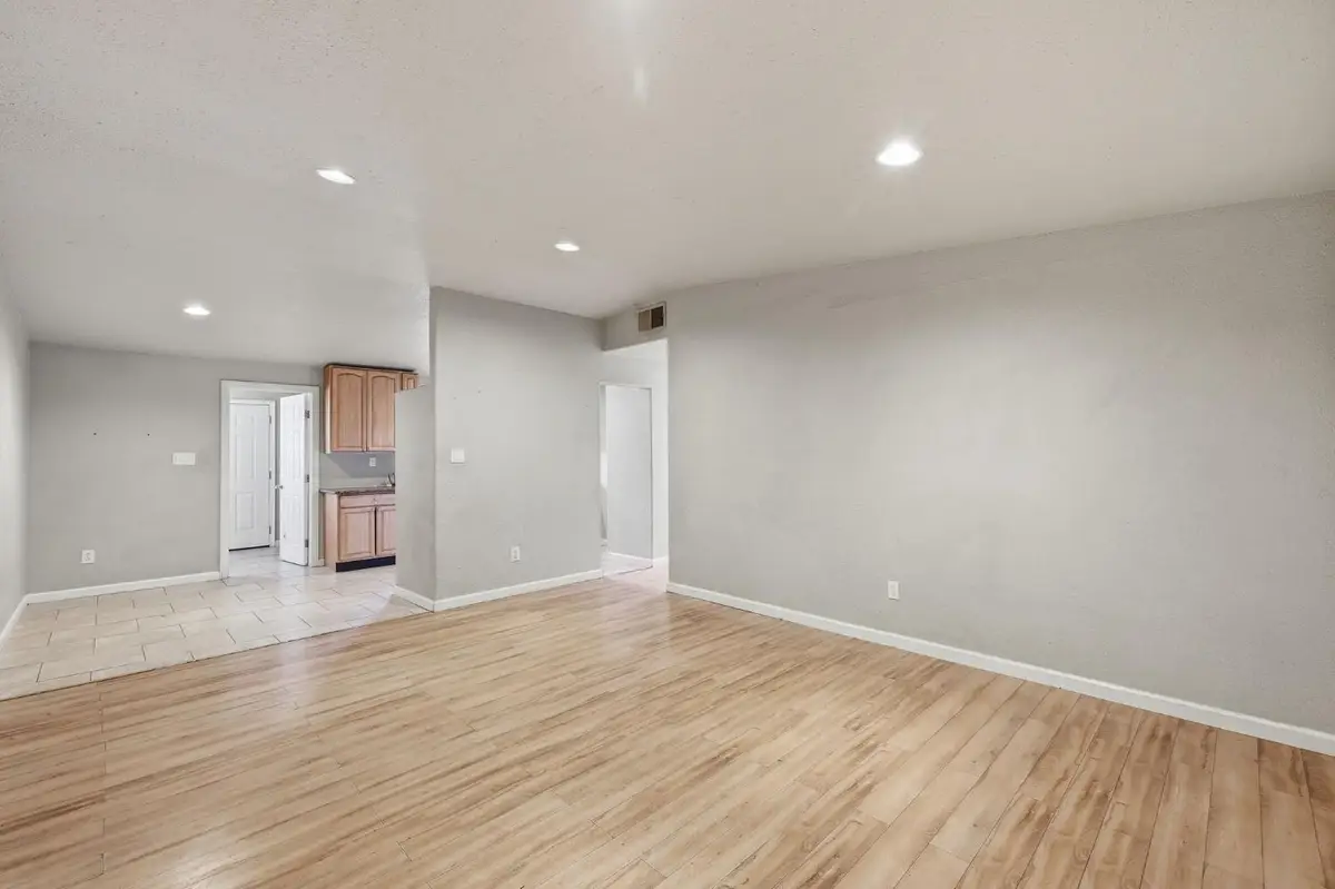 6457 Channing Drive, North Highlands, CA 95660 - #1