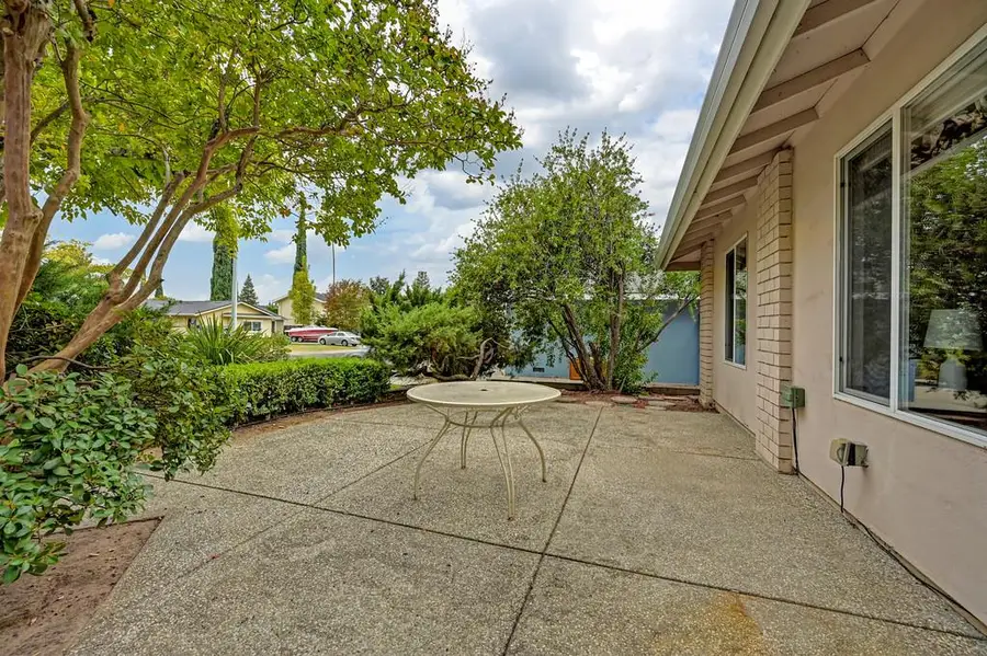 4983 Hillridge Way, Fair Oaks, CA 95628 - #3