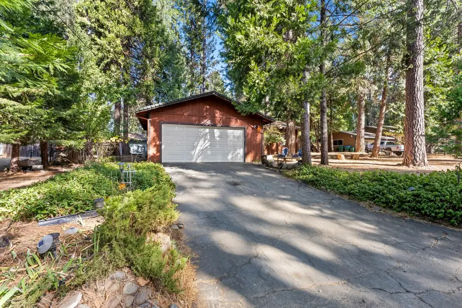 5851 Lupin Lane, Pollock Pines, CA 95726 - #2