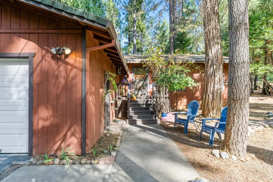 5851 Lupin Lane, Pollock Pines, CA 95726 - #3