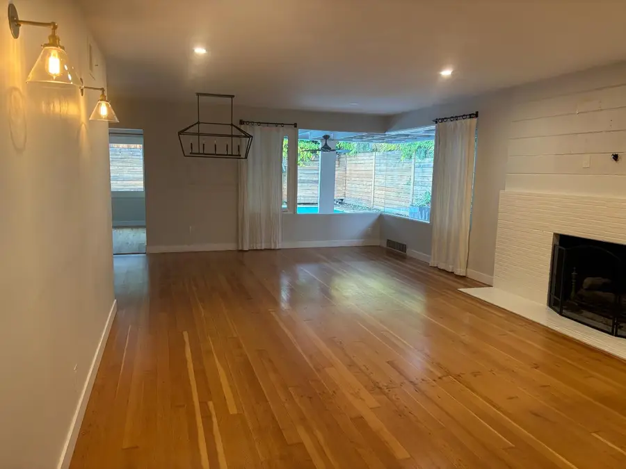 1433 44th Street, Sacramento, CA 95819 - #2