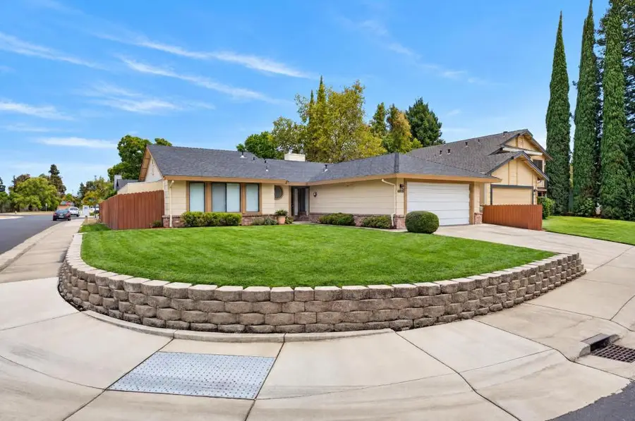 6816 Bronze Oak Court, Elk Grove, CA 95758 - #3