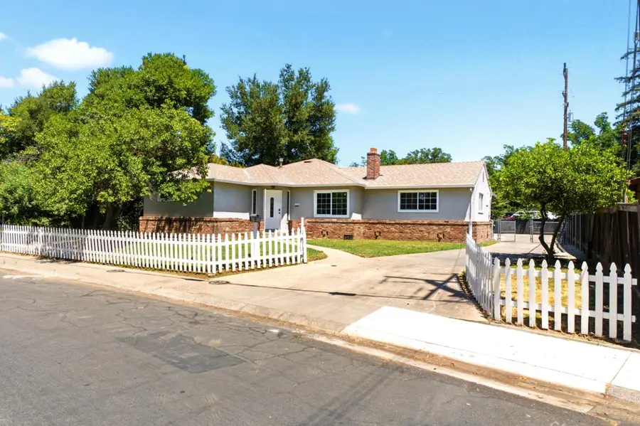 4015 55th Street, Sacramento, CA 95820 - #3