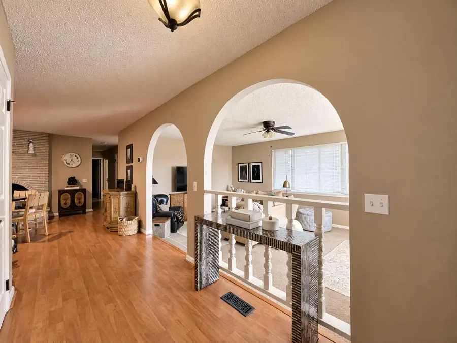 357 N Lincoln Way, Galt, CA 95632 - #2