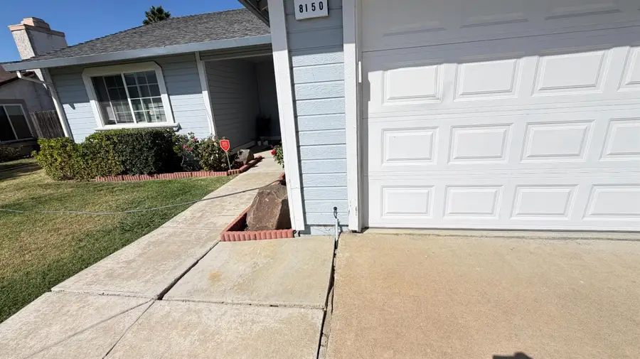 8150 Pavia Way, Sacramento, CA 95823 - #2