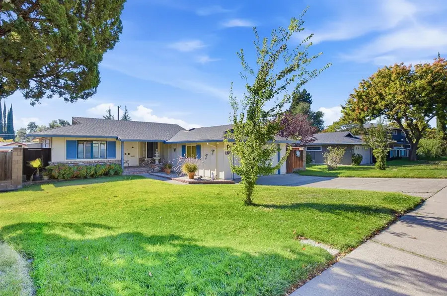 6444 Oakcreek Way, Citrus Heights, CA 95621 - #2