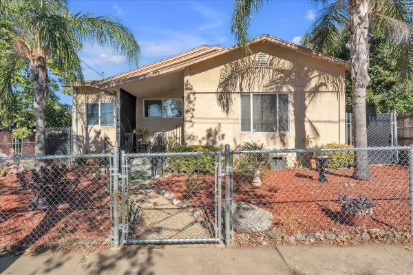 2730 Yard St, Oroville, CA 95966