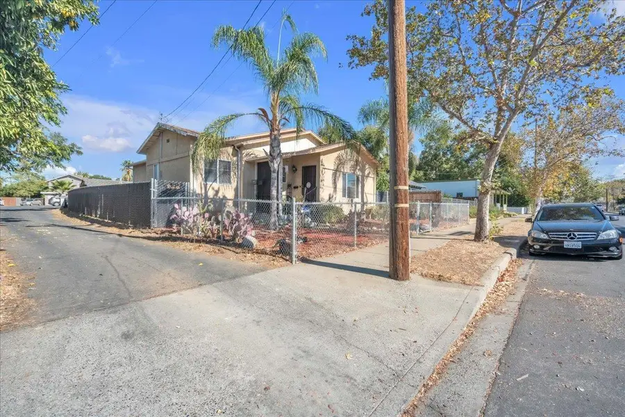 2730 Yard St, Oroville, CA 95966 - #3