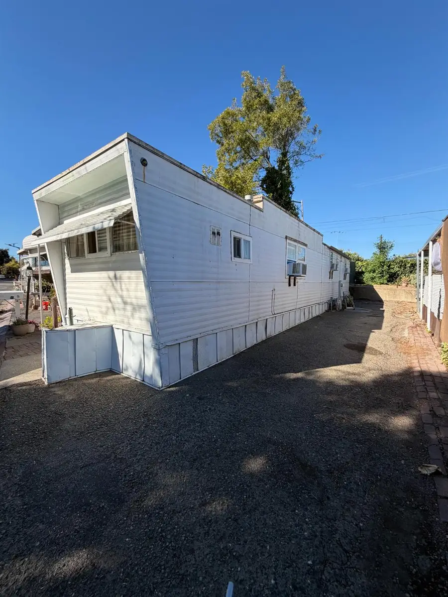 1099 Market St #9, Yuba City, CA 95991 - #2