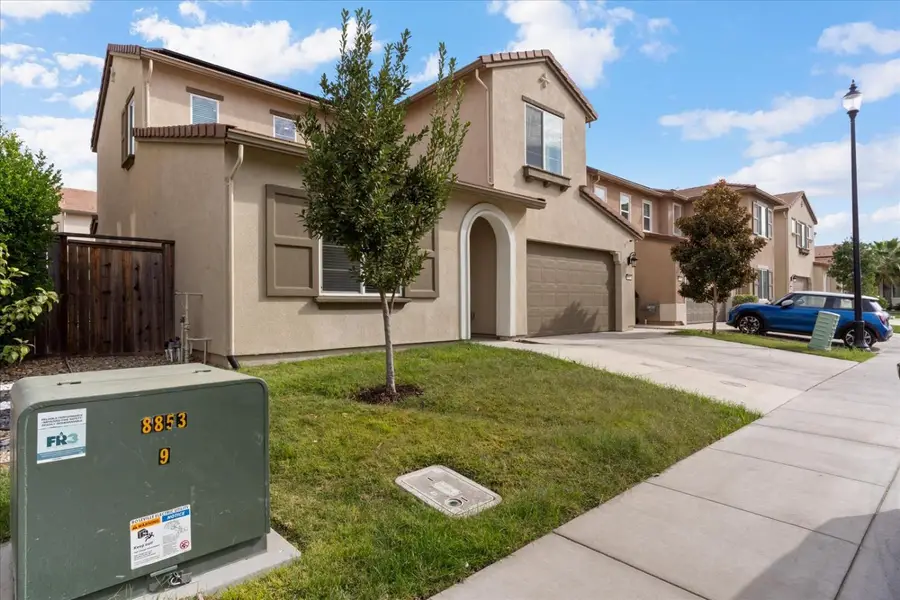 8016 Sun Beam Way, Roseville, CA 95747 - #2