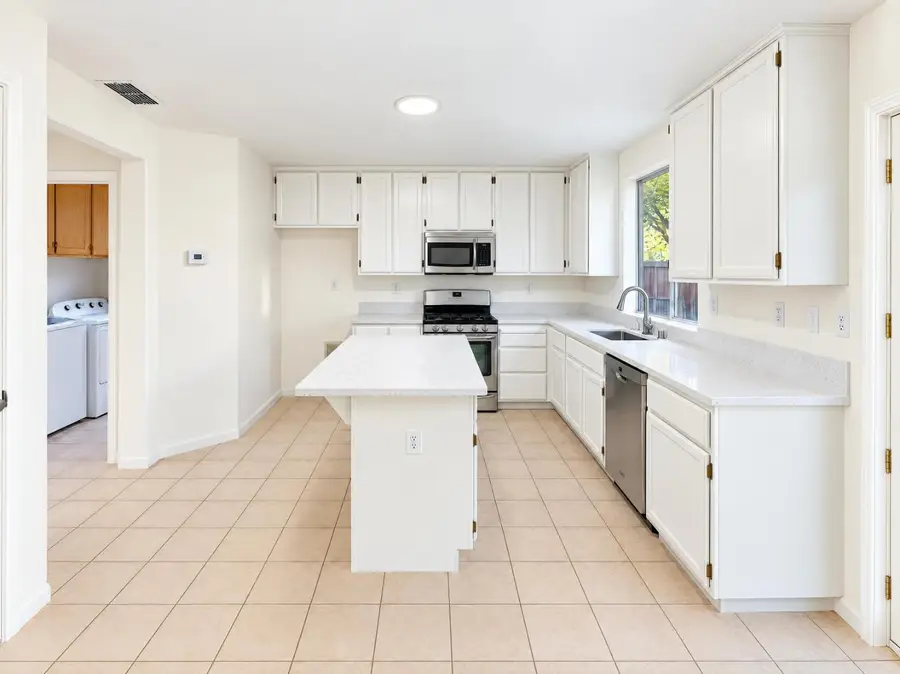 3201 Turnbuckle Circle, Elk Grove, CA 95758 - #2