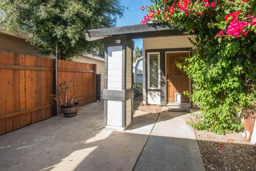 27 Waterfront Court, Sacramento, CA 95831 - #3