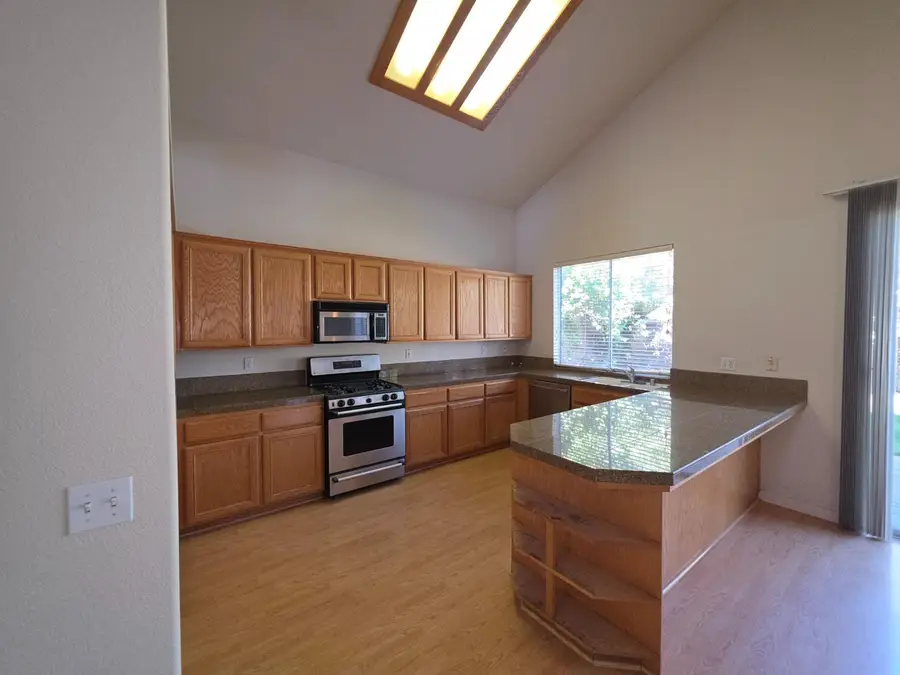 4271 Maddie Circle, Stockton, CA 95209 - #2