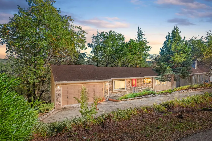 18330 Hummingbird Drive, Penn Valley, CA 95946 - #2