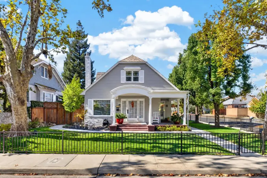 1300 37th Street, Sacramento, CA 95816 - #2