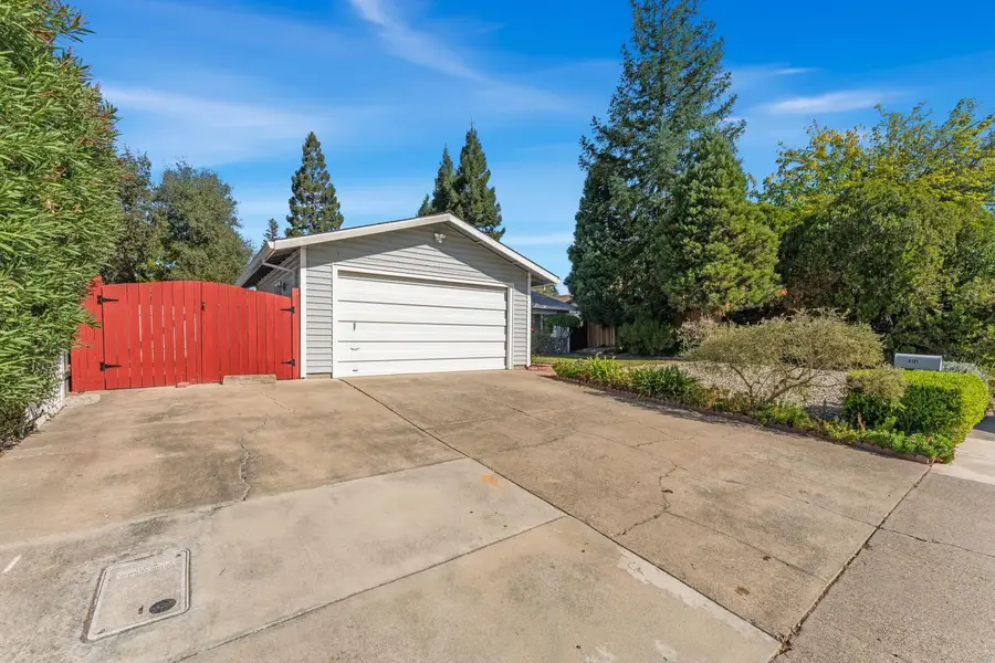 8305 Keyesport Way, Citrus Heights, CA 95610 - #3